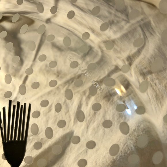 Set of 2 BODUM Glass 10" Winter Holiday Snowman Dinner Plates ~ Christmas Snow - Picture 4 of 6